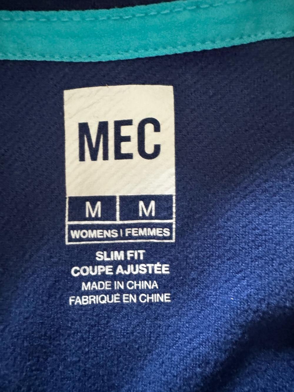 MEC Navy and Teal Women's Quarter-Zip long sleeve thermal cycling jersey - Picture 3 of 3